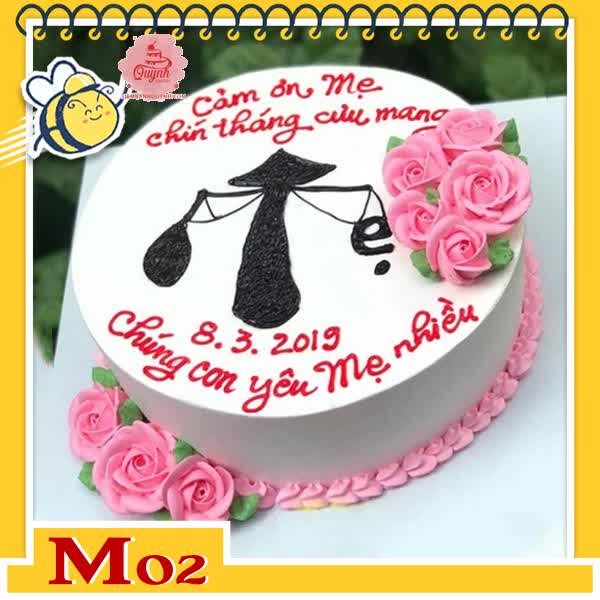 Bánh kem tặng mẹ M02 siêu đẹp nền trắng bắt hoa hồng đối xứng và chữ Mẹ thư pháp ý nghĩa
