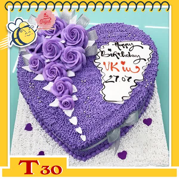 Bánh kem trái tim T30 full tím bắt nhiều hoa tím nữa bên ấn tượng hút mắt