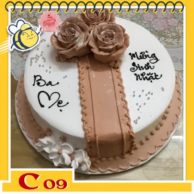 giới thiệu tổng quan Bánh kem tặng cha C09 màu nâu trắng với đóa hoa tạo thành hình chiếc nơ ruy băng bằng hoa ấn tượng