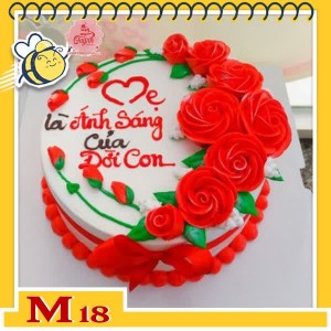 Bánh kem tặng mẹ M18 mẹ là ánh sáng đời con nền trắng hoa đỏ đẹp không tì vết