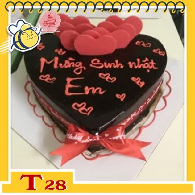 giới thiệu tổng quan Bánh kem trái tim T28 phủ socola đen ngọt ngào kèm tim nơ đỏ đặc biệt thơm ngon ngọt ngào